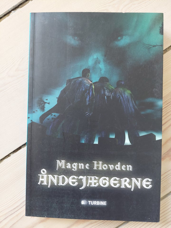 Åndejægerne, Magne Hovden, genre: