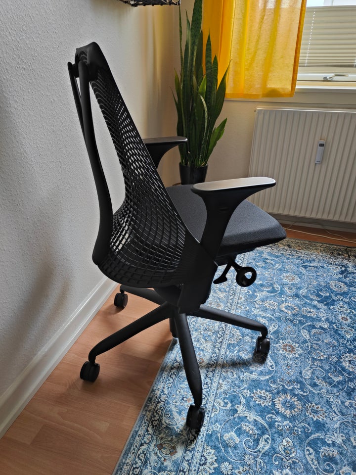 Kontorstol Herman Miller Sayl