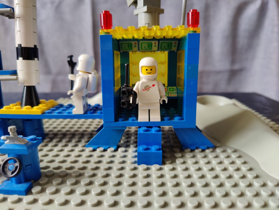 Lego Space 920-2 Alpha-1 Rocket