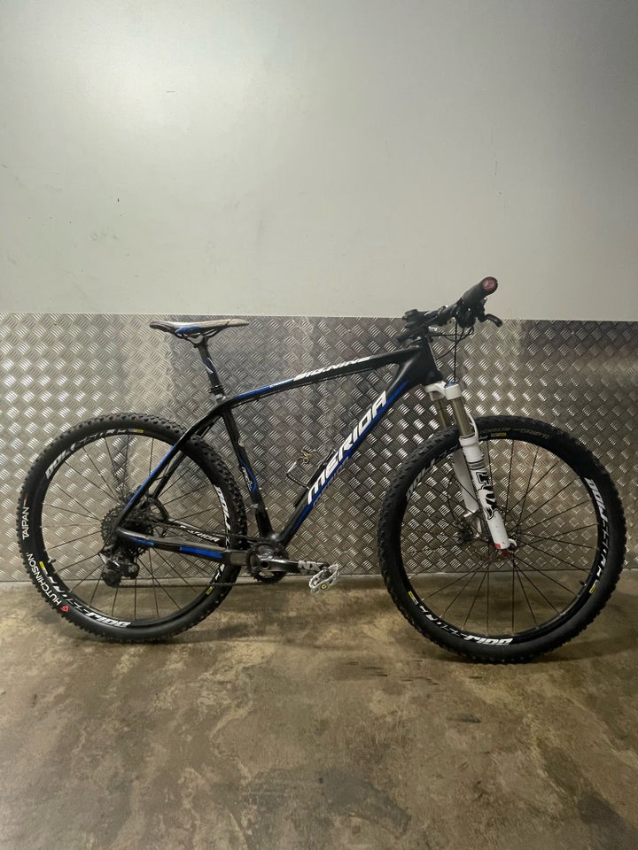 Merida Big Nine Carbon 29,