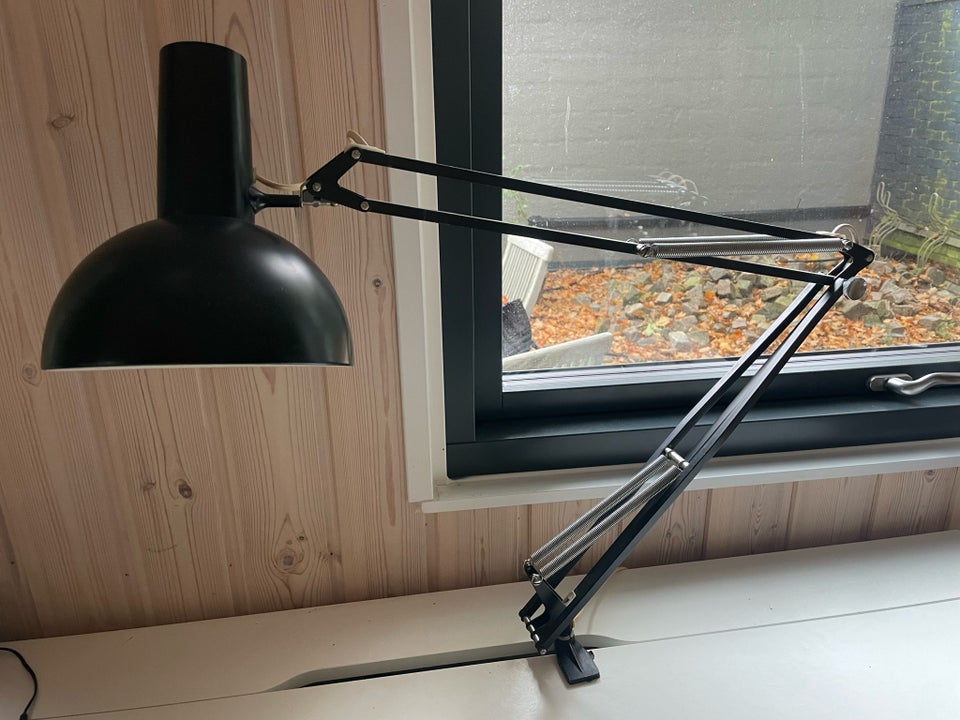 Louis Poulsen, arkitektlampe