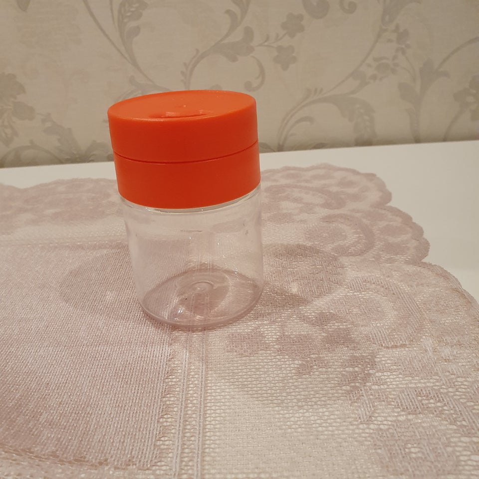 Salt strøer Tupperware salt eller