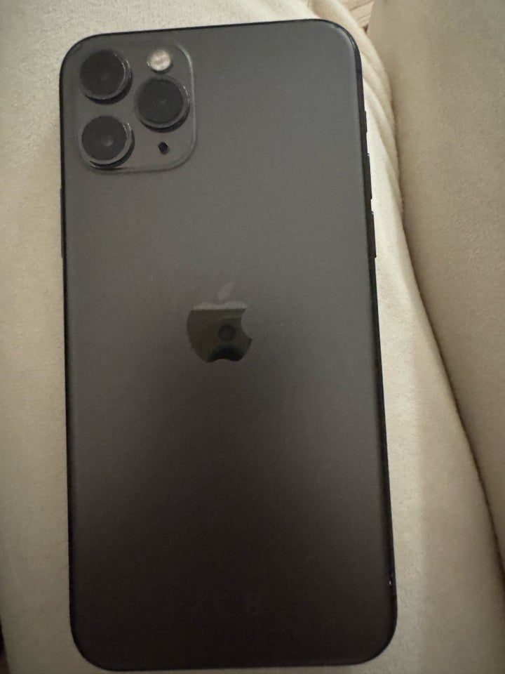 iPhone 11 Pro, 64 GB, sort