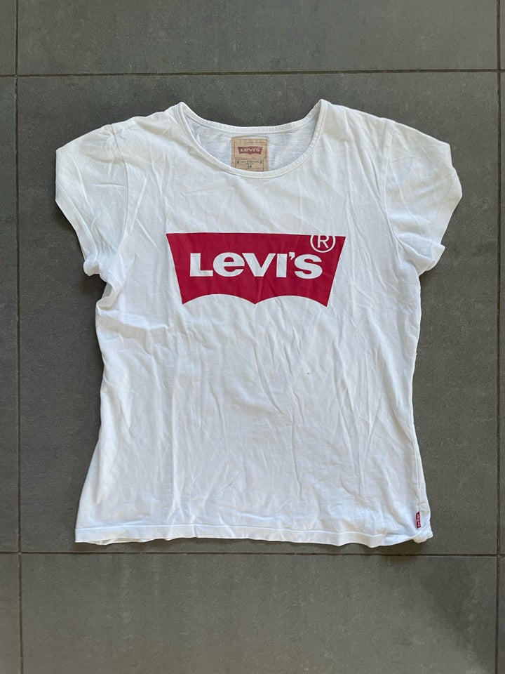 T-shirt, T-shirt, Levi’s