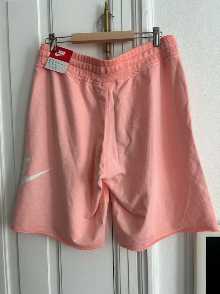 Fitnesstøj, shorts , Nike