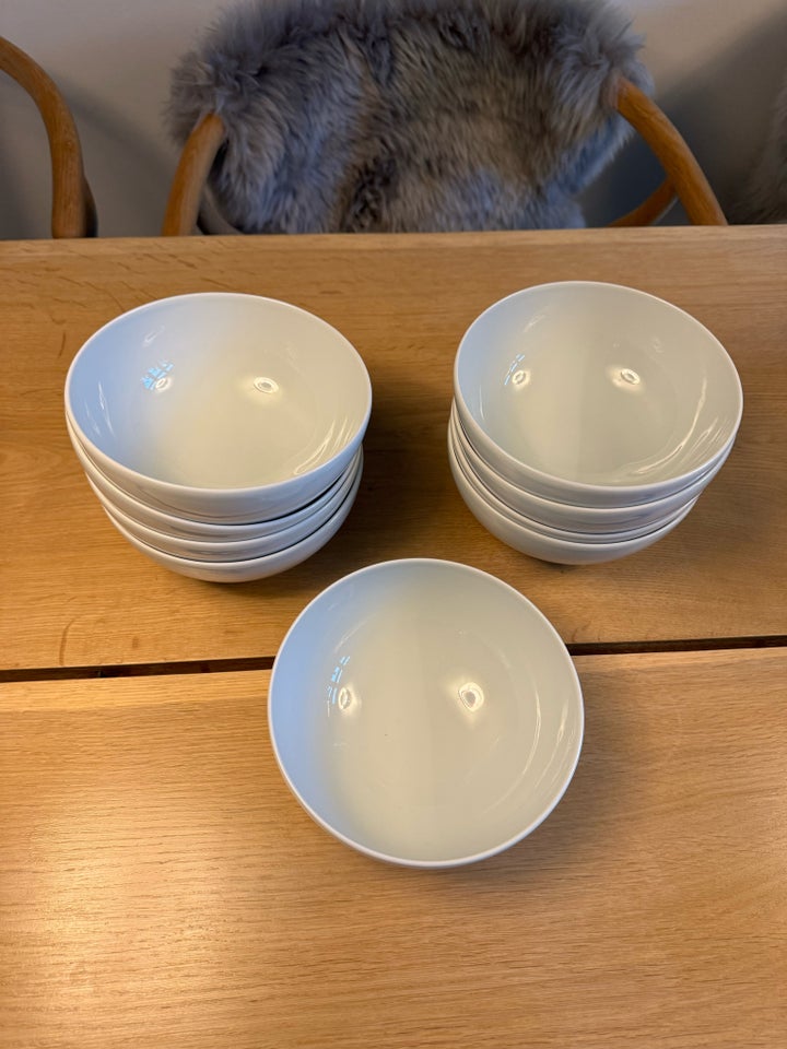 Porcelæn 9 stk skåle Ikea