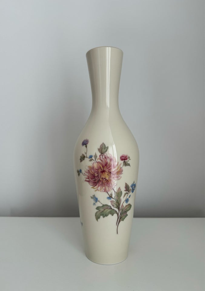 Porcelæn, Vase, Stemplet F