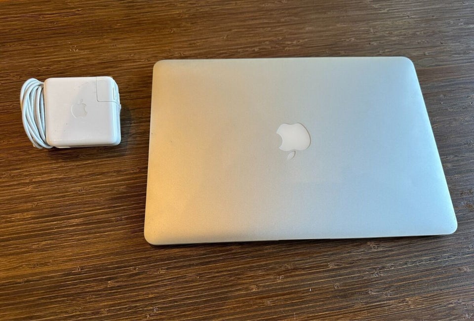 MacBook Air, MacBook Air 13”