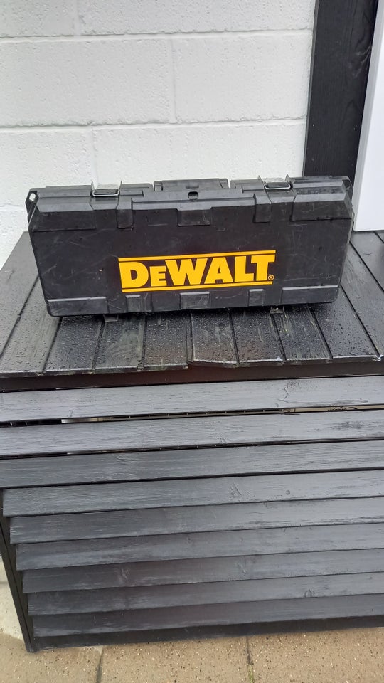 Bajonetsav, Dewalt