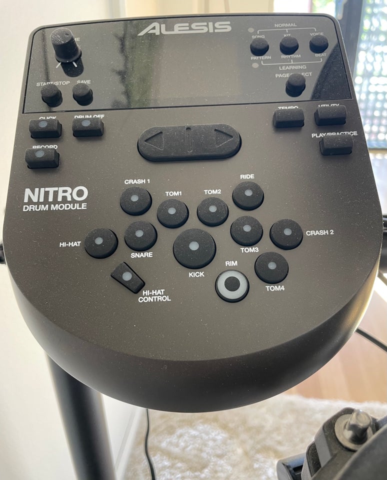 Trommesæt, Alesis Nitro Mesh Kit