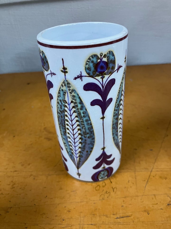 Vase, Aluminia