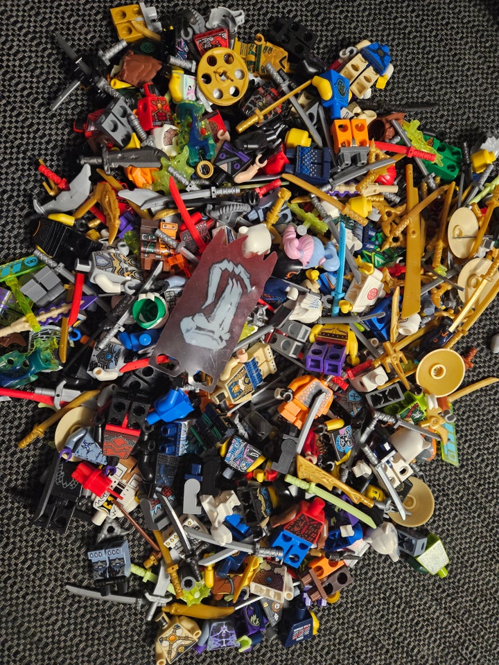 Lego Ninjago, Minifigures Lot