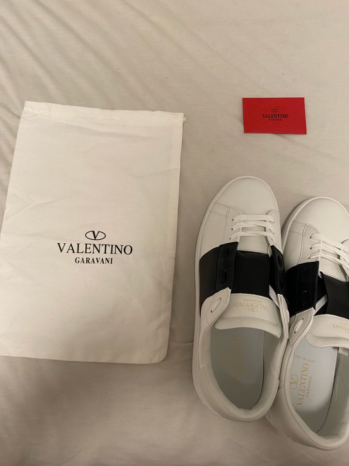 Sneakers, Valentino, str. 46