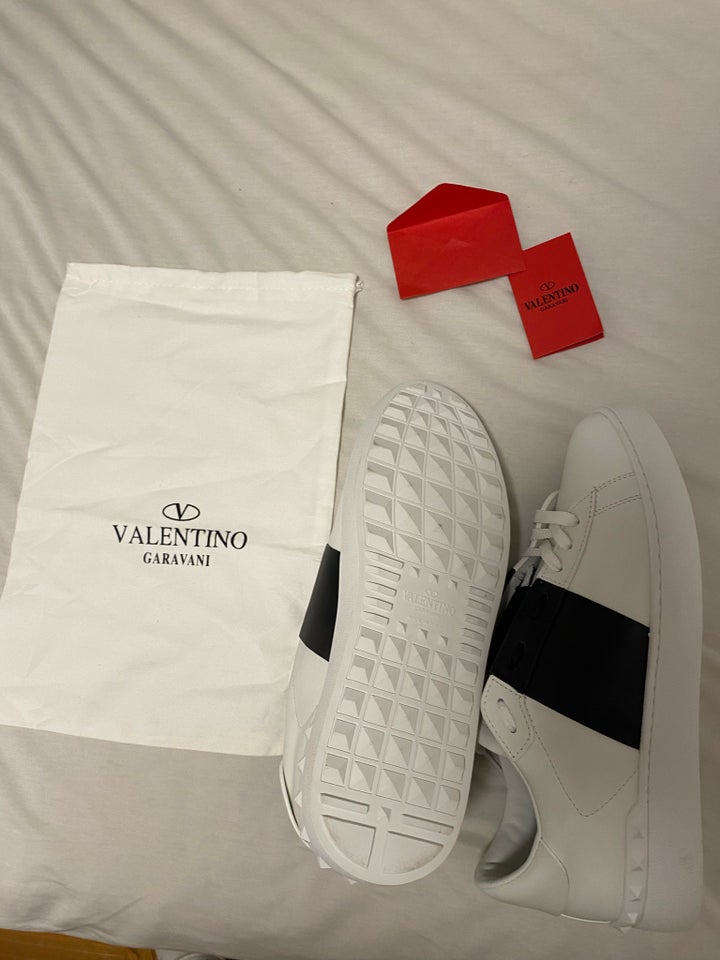 Sneakers, Valentino, str. 46