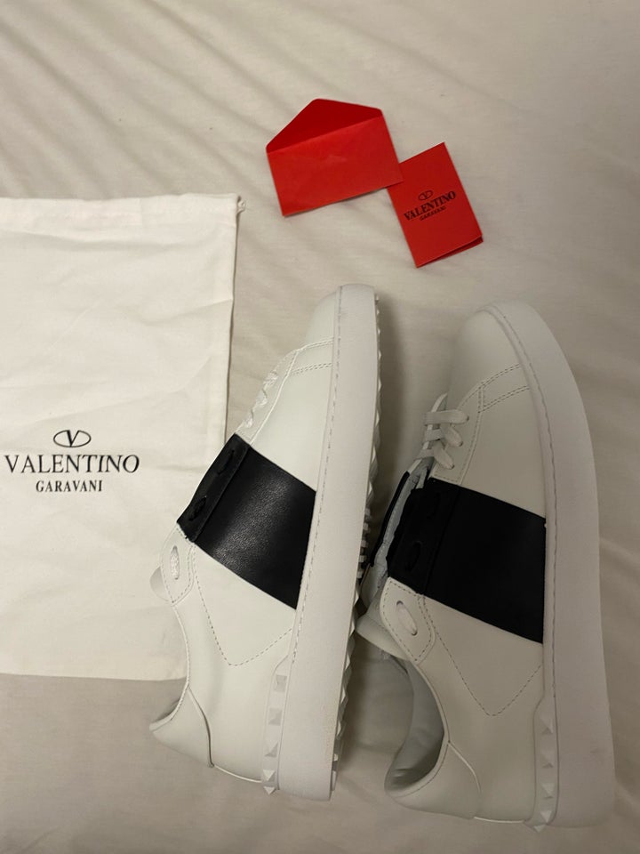 Sneakers, Valentino, str. 46