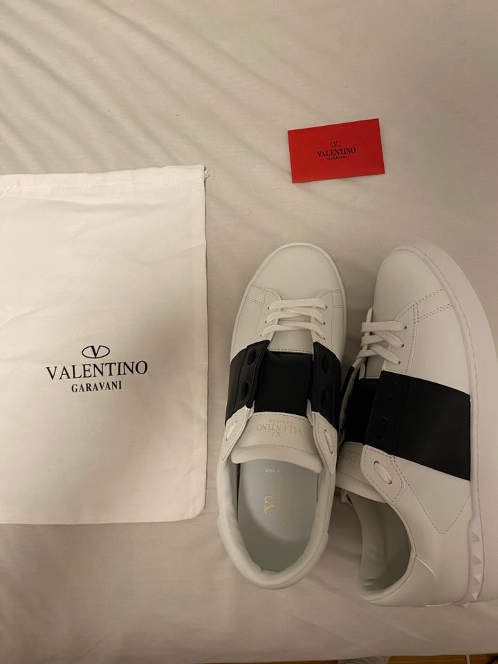 Sneakers, Valentino, str. 46