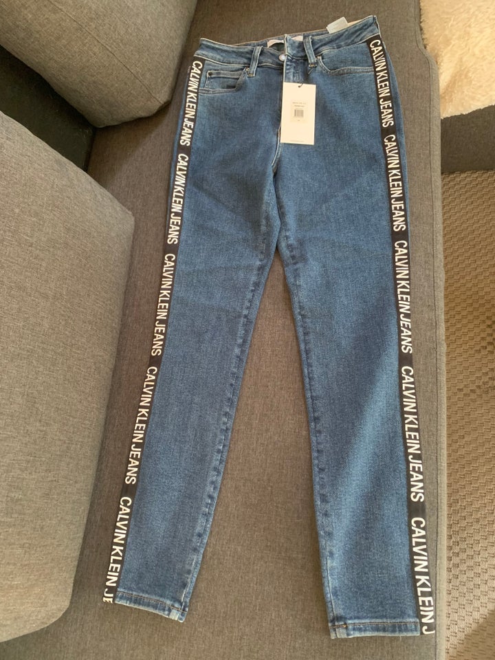 Jeans, Calvin Klein, str. 28