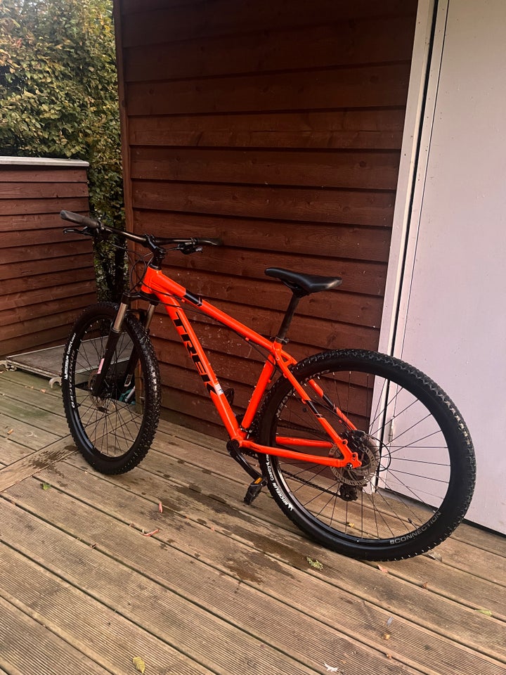 Trek Marlin 6 , hardtail, 18.5