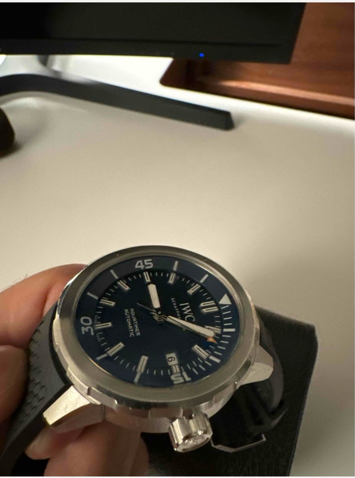 Herreur, IWC