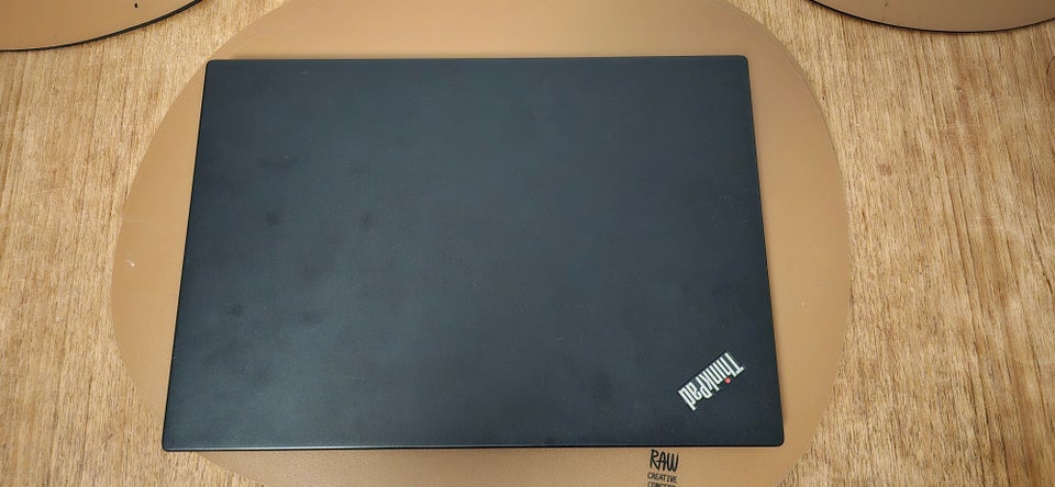 Lenovo X390 i5 - 8265U GHz 8 GB ram