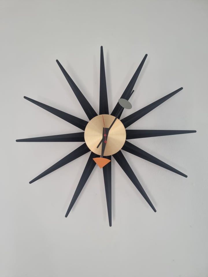 Vitra Sunburst vægur Georg