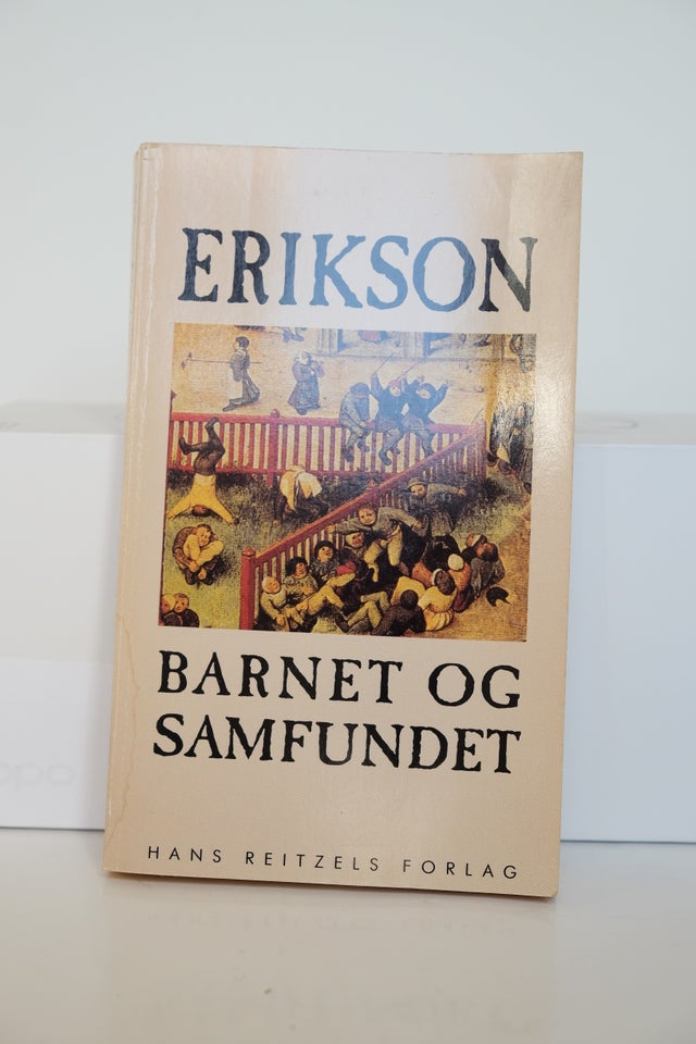 Barnet og samfundet, Erik