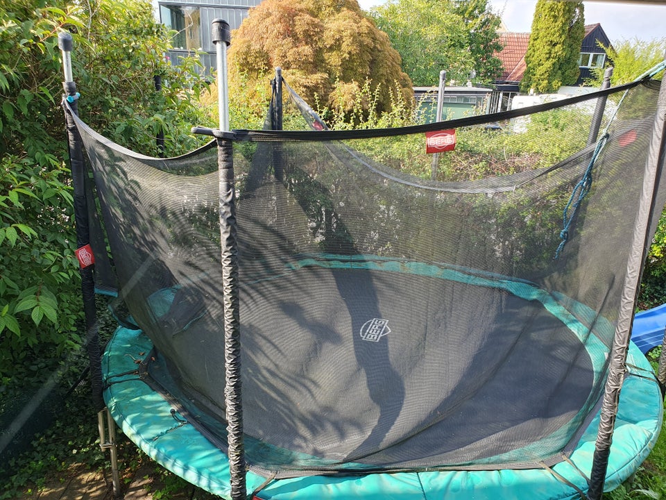 Trampolin, Berg Favorit 380