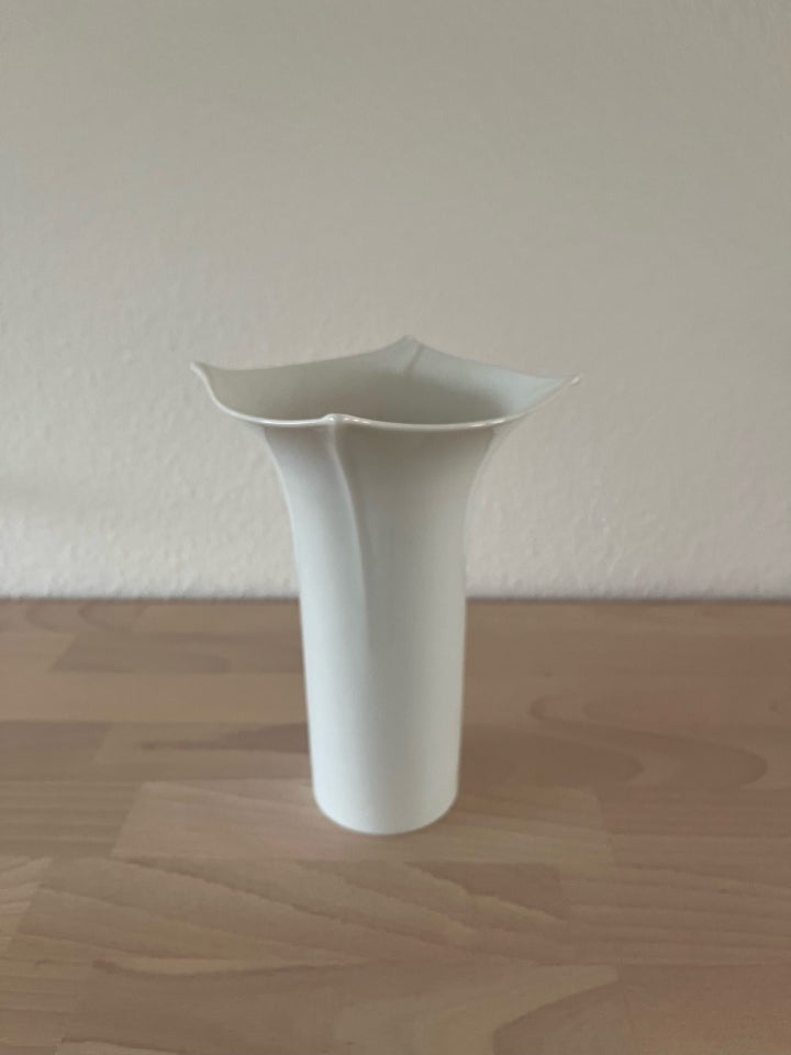 Porcelæn, Vase