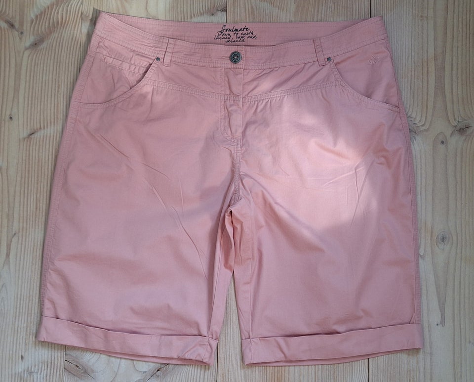 Shorts, Soulmate , str. 46