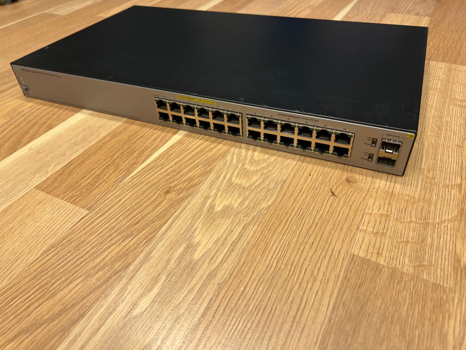 Switch, HP OfficeConnect JL384A ,