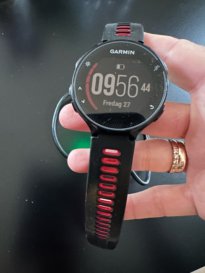 Løbeur, Nypris kr 2000, Garmin