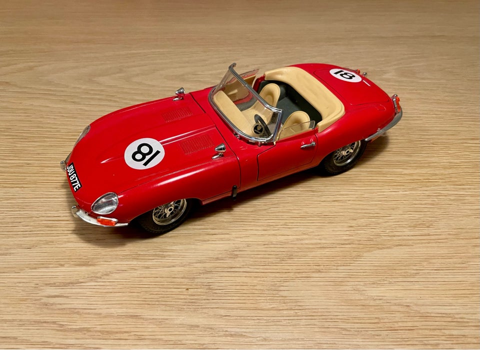 Modelbil, Bburago 1:18 Jaguar