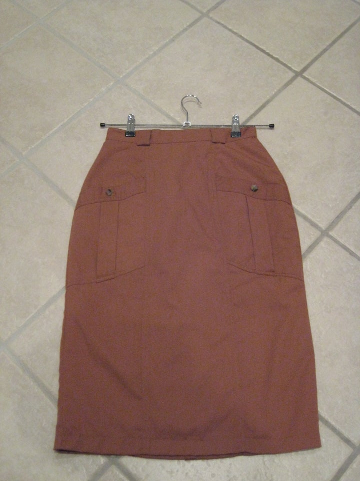 Nederdel, str. 36, Pencilskirt