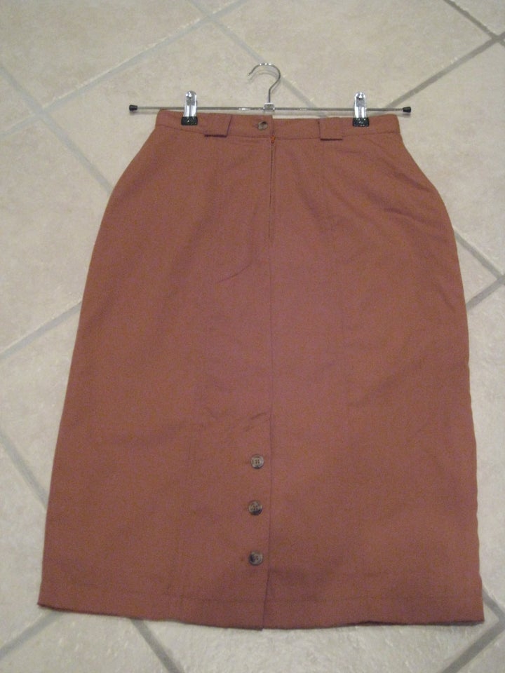 Nederdel, str. 36, Pencilskirt