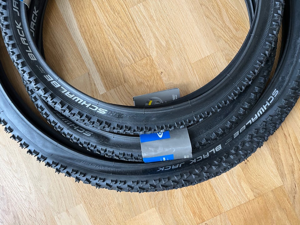 Dæk, Schwalbe Black jack dæk