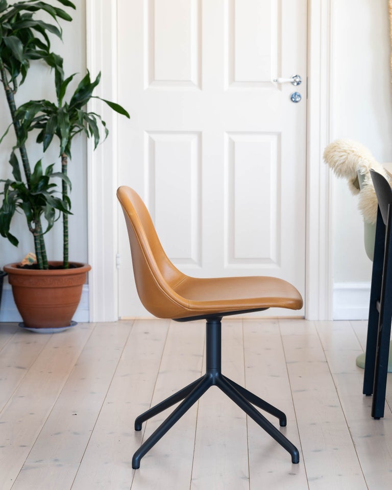 Anden arkitekt, FIBER SIDE CHAIR