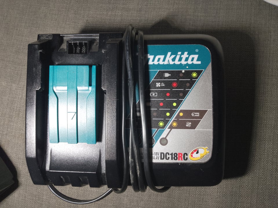 Oplader, Makita