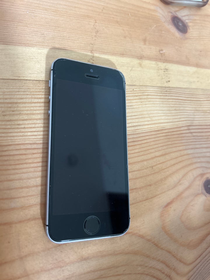 iPhone SE 1 generation 32 GB grå