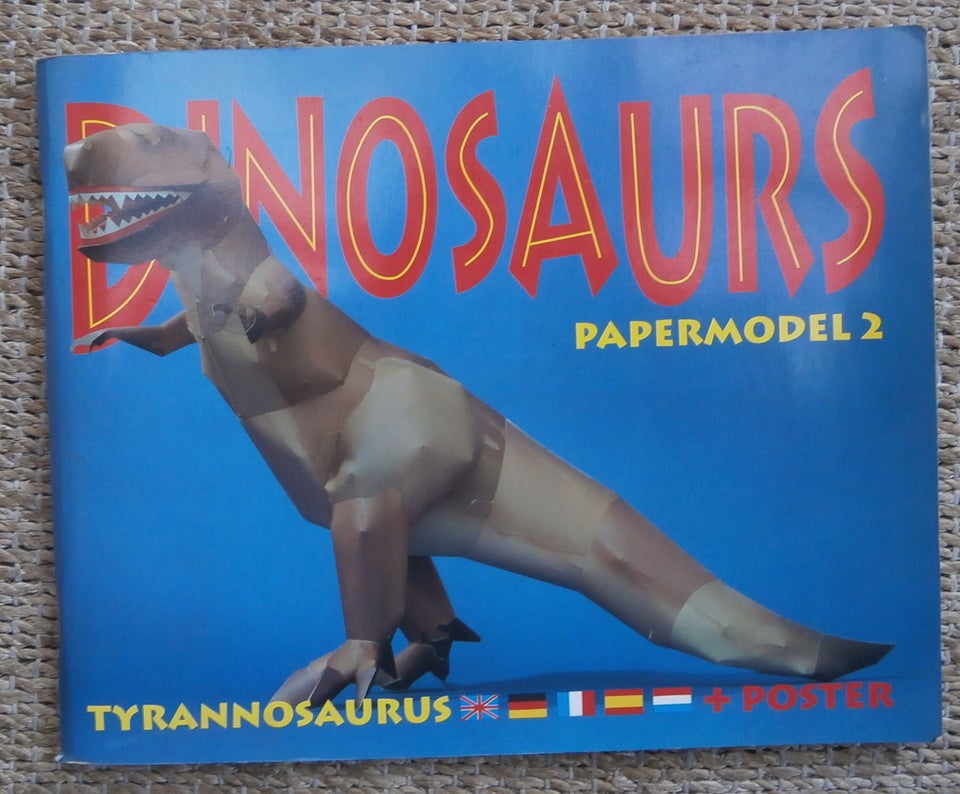 Dinosaurs - Papermodel 2,