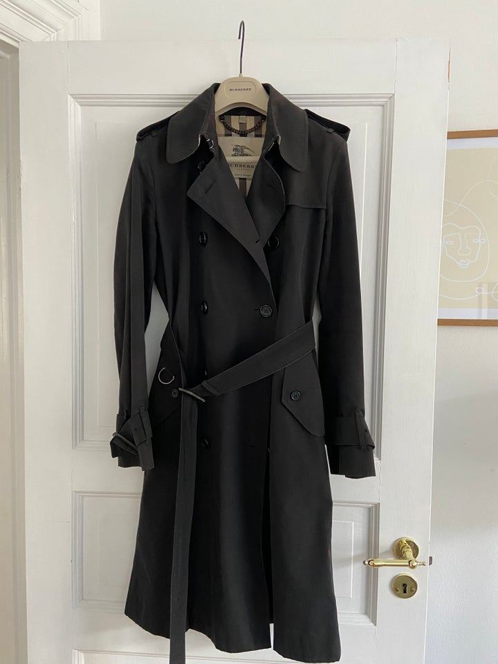 Trenchcoat, str. 38, Burberry