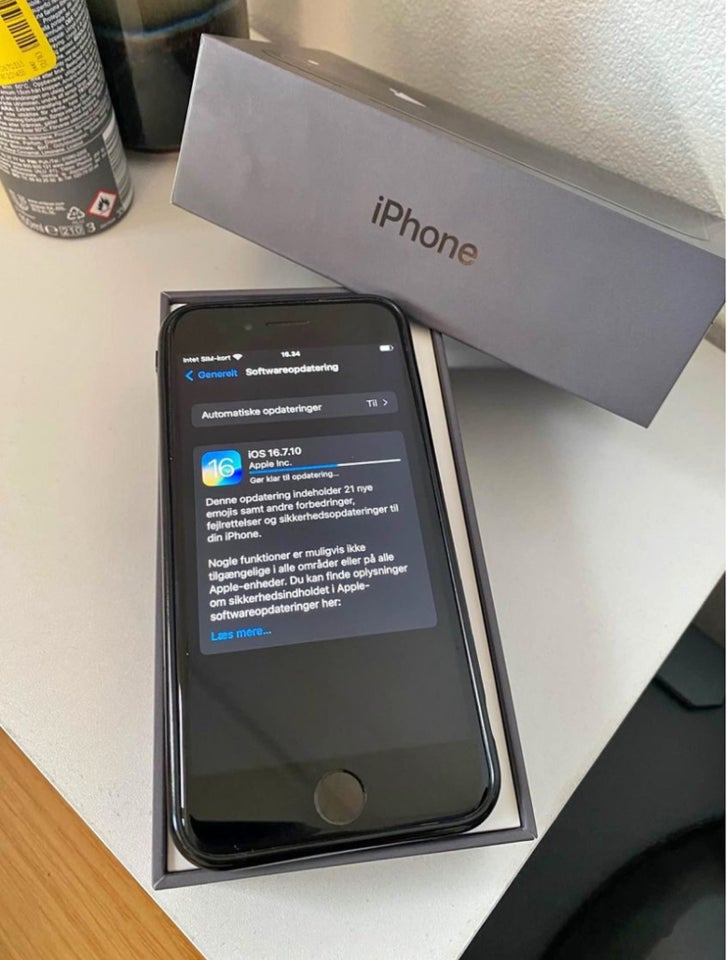 iPhone 8, 64 GB, sort