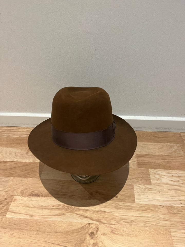 Hat, Stetson, str. 59