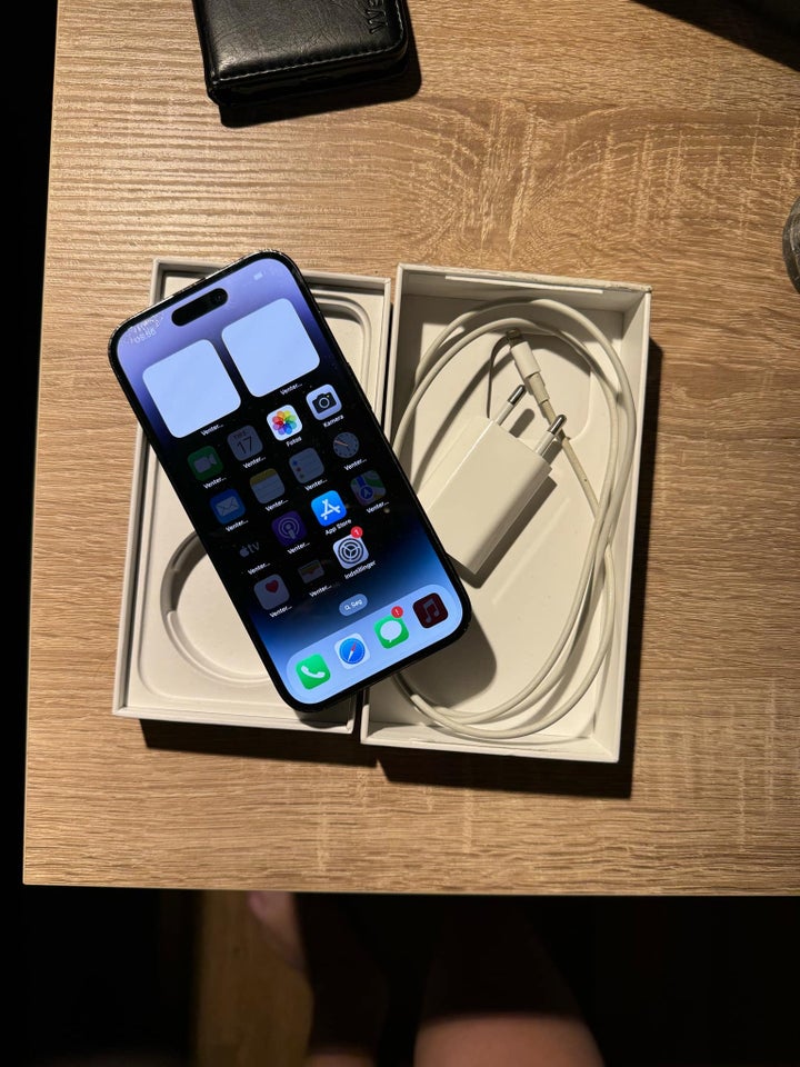 iPhone 14 Pro, 128 GB, sort