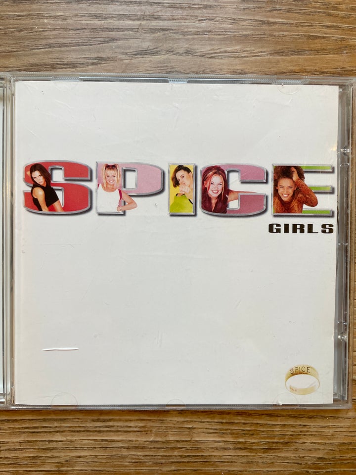 Spice Girls: Spice, pop