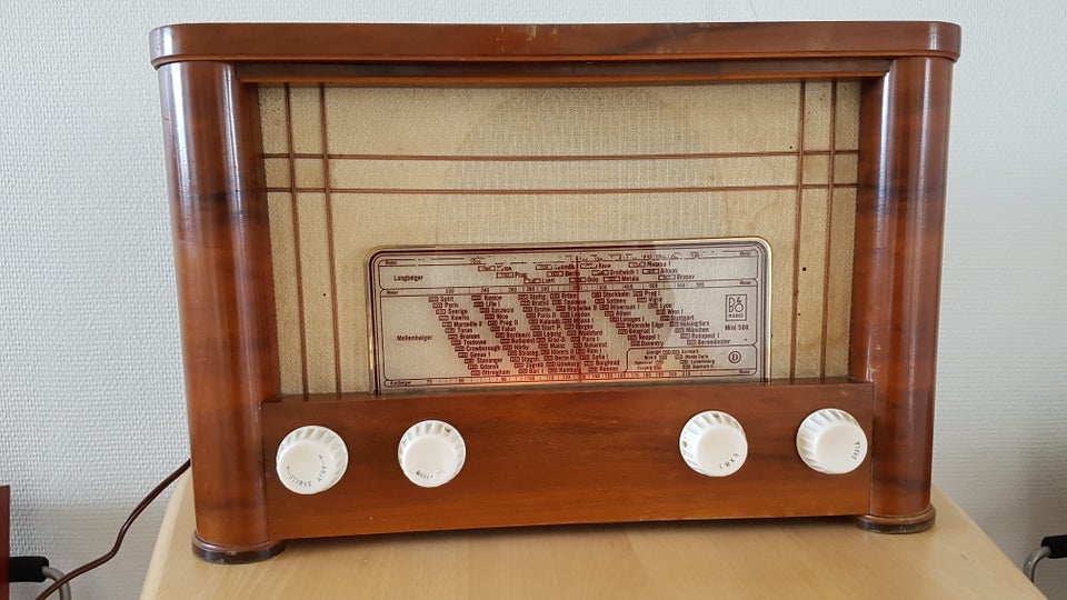 Radio, Perfekt Retro