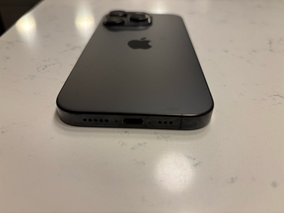 iPhone 15 Pro, 128 GB, sort