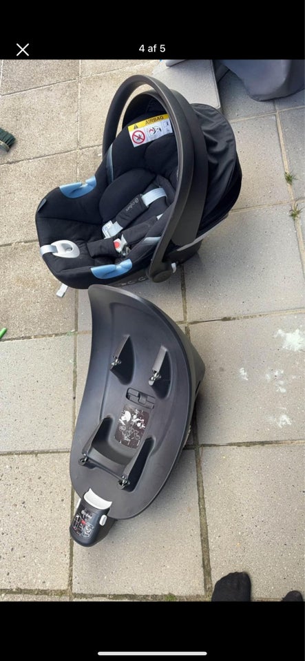 Stol Cybex