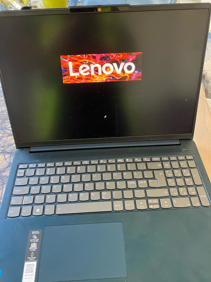 Lenovo, i5-12 GB ram, 1000GB GB