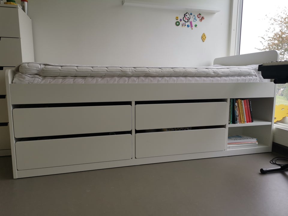 Enkeltseng Ikea b: 90 l: 200