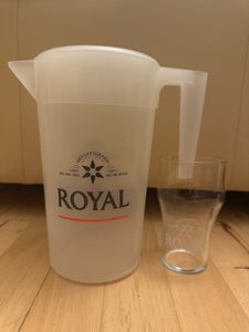 Plastik Royal kande og glas sæt